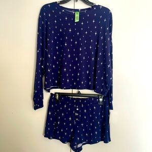 Honeydew Intimates. Lounge Life Long Sleeve Top & Shorts Pajamas . Size M